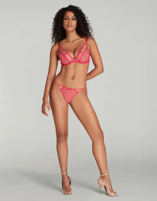 Fia Plunge Underwired Bra Pink | Agent Provocateur